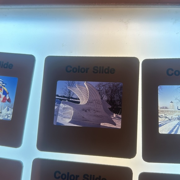 Photographic slides from Quebec Canada Snow sculptures mainly 1995 - Picture 7 of 14